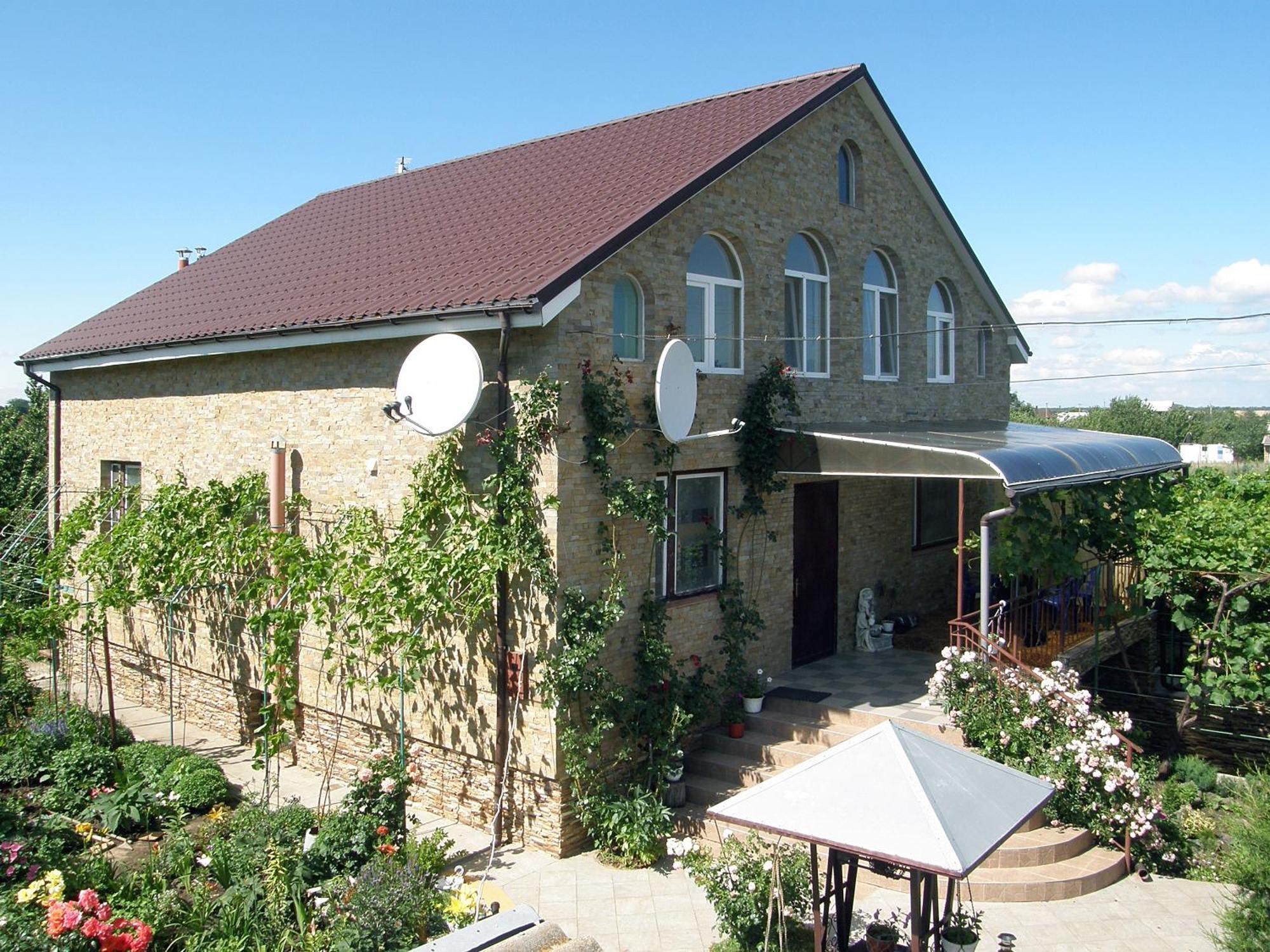 Guest House Kamenny Dom Karolino-Buhaz Εξωτερικό φωτογραφία